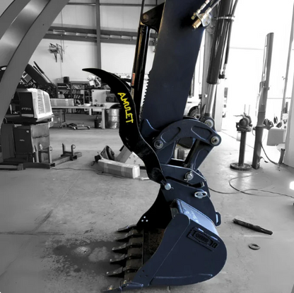 Amulet PowerClamp Hydraulic Thumb